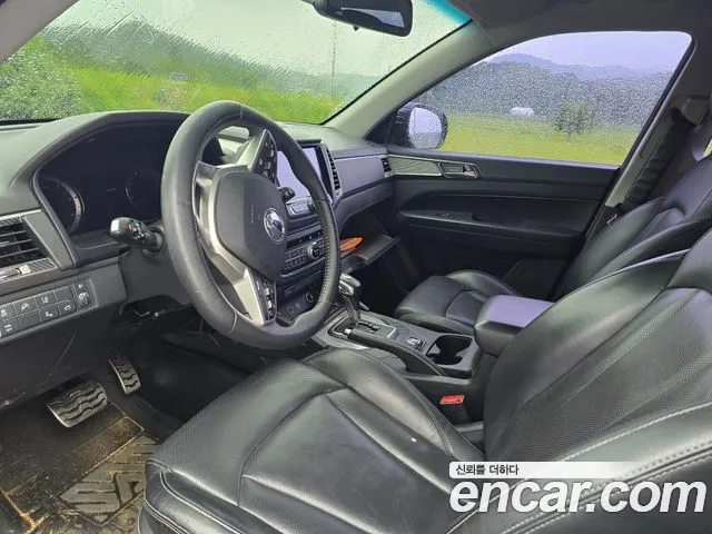 KG_Mobility_Ssangyong Rexton 2019 thumb 8