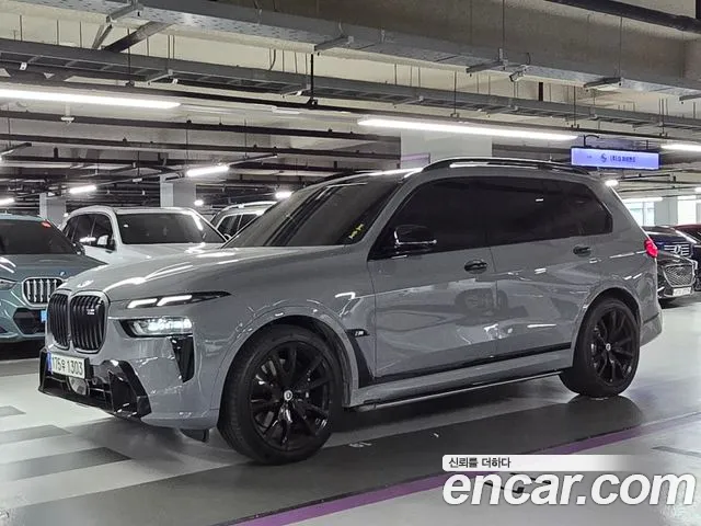 BMW X7 2022 thumb 3