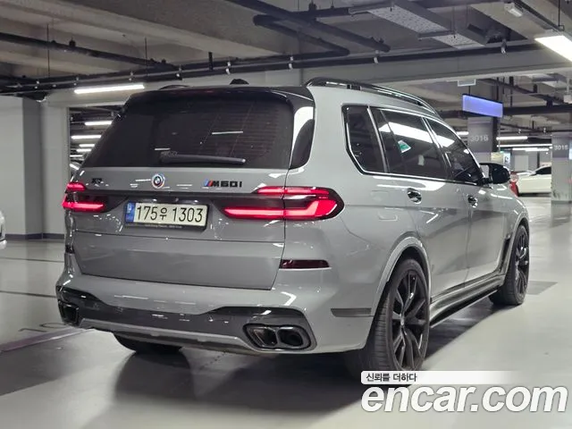 BMW X7 2022 thumb 4