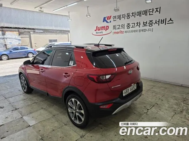 Kia Stonic 2017 thumb 4
