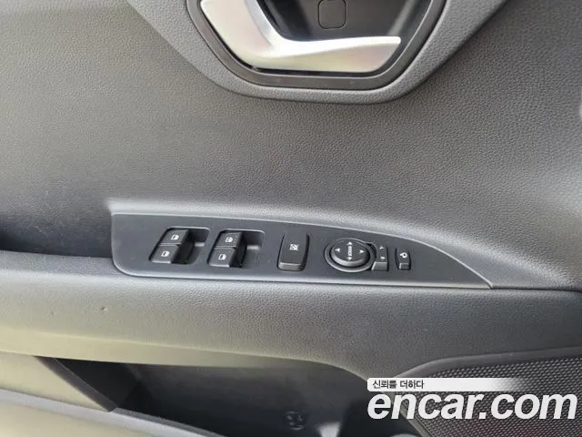 Kia Stonic 2017 thumb 9