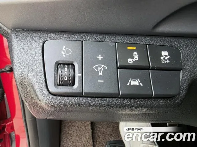 Kia Stonic 2017 thumb 10