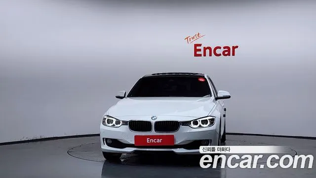 BMW 3-Series 2015 thumb 3