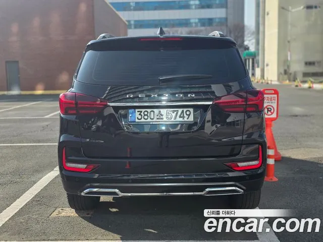KG_Mobility_Ssangyong Rexton 2021 thumb 4