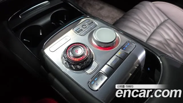 Genesis G90 2023 thumb 9