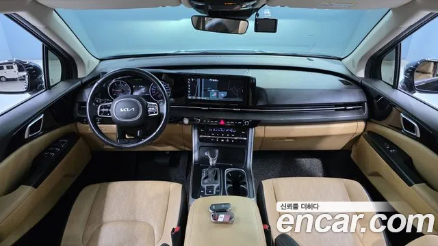 Kia Carnival 2021 thumb 7