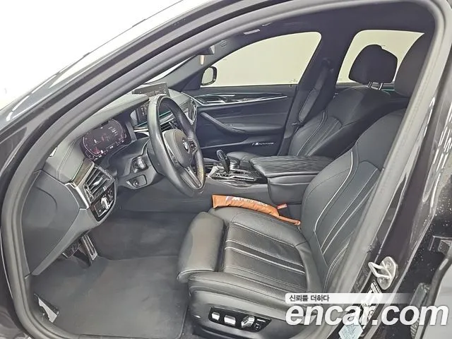 BMW 5 серии 2021 thumb 10