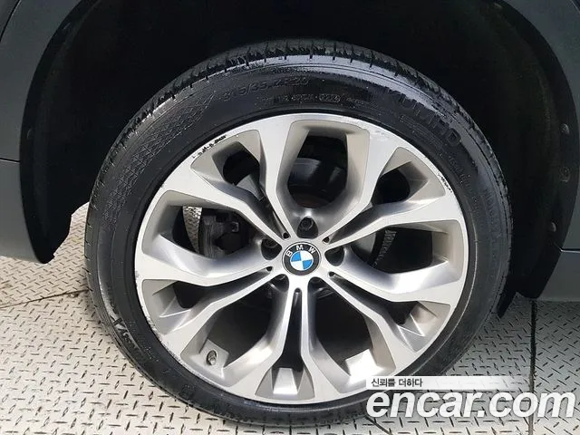 BMW X6 2018 thumb 5