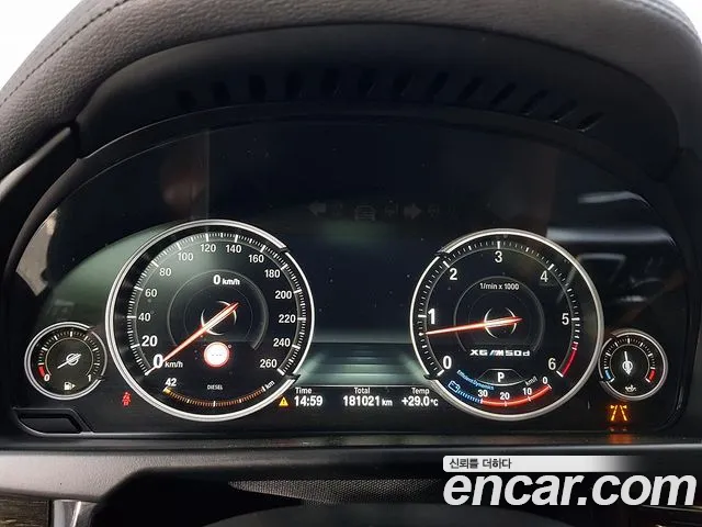 BMW X6 2018 thumb 8