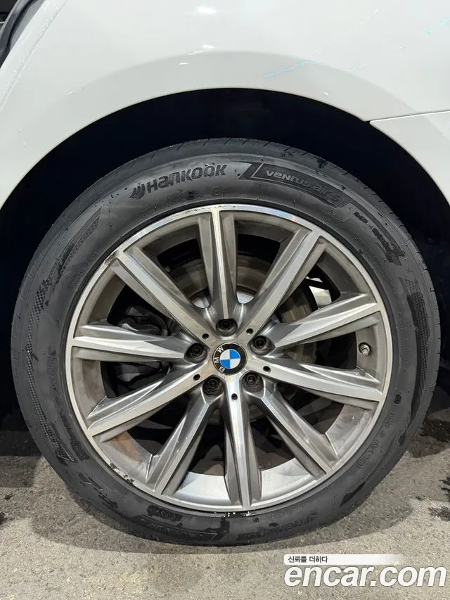 BMW 5 серии 2018 thumb 7