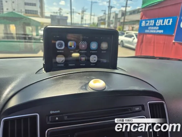 Hyundai Starex 2015 thumb 10