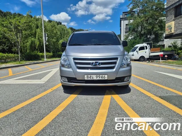 Hyundai Starex 2015 thumb 12