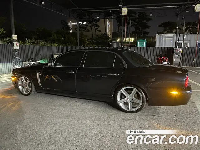 Jaguar XJ 2008 thumb 7