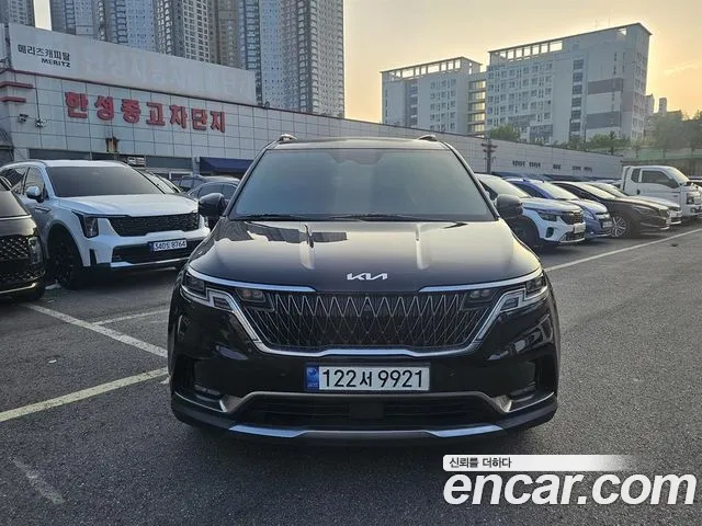 Kia Carnival 2022 thumb 3