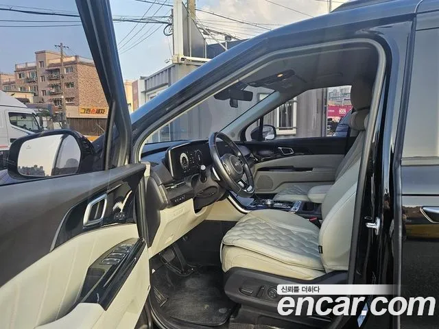 Kia Carnival 2022 thumb 10