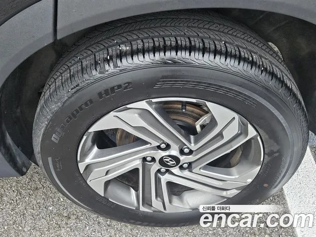 Hyundai Santa Fe 2023 thumb 5