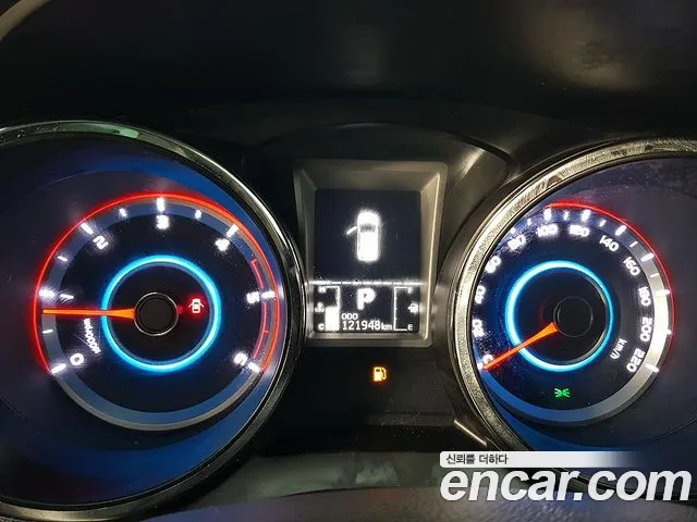 KG_Mobility_Ssangyong TIBOLI 2016 thumb 7