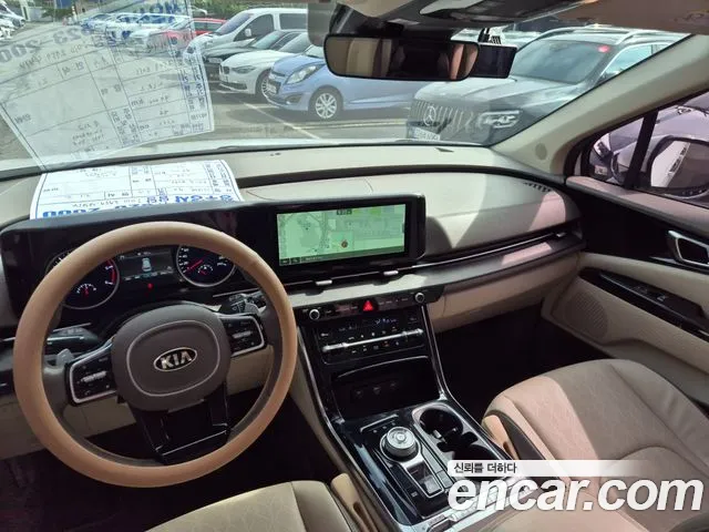 Kia Carnival 2021 thumb 7