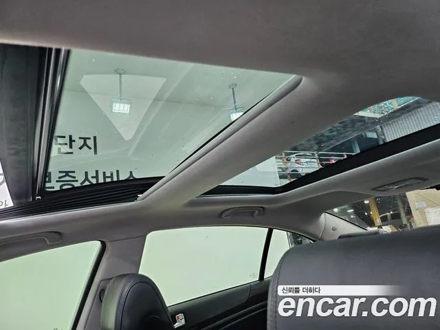 Kia K7 2015 thumb 9