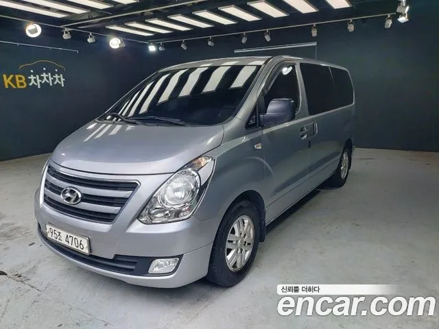 Hyundai Starex 2017 thumb 12