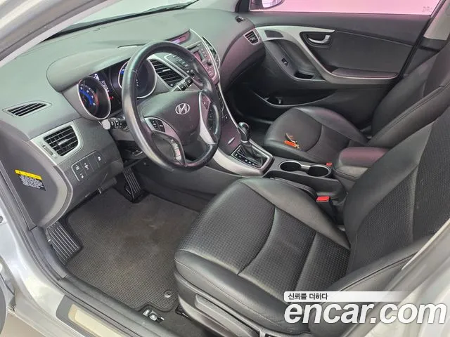 Hyundai Avante 2015 thumb 10