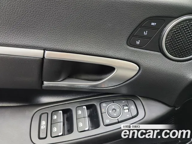 Hyundai Sonata 2023 thumb 4