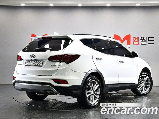 Hyundai Santa Fe 2016 thumb 3