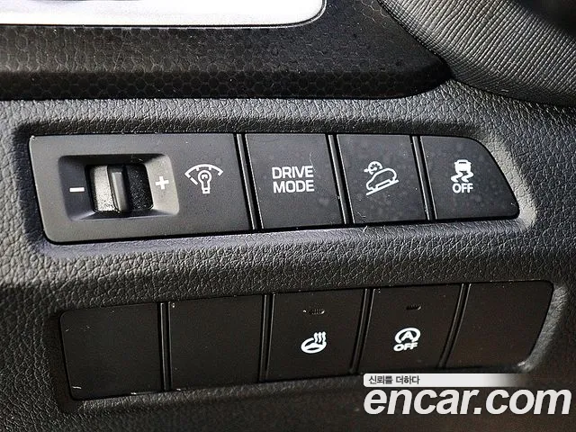 Hyundai Santa Fe 2016 thumb 10