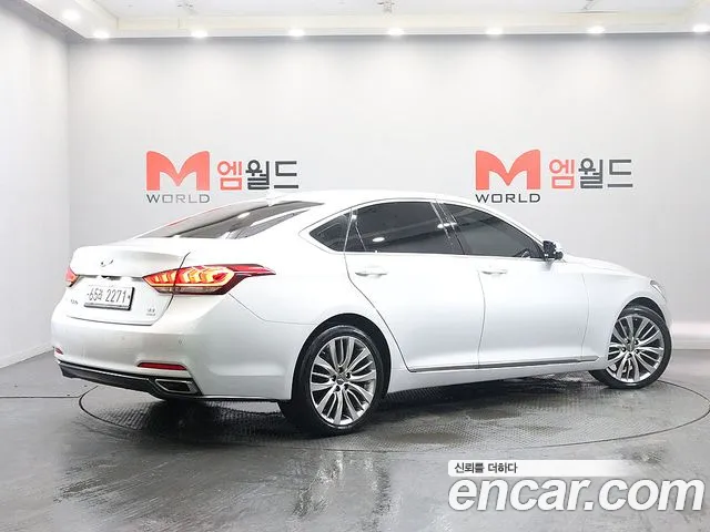 Hyundai Genesis 2015 thumb 3
