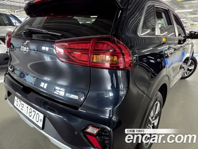 Kia Niro 2019 thumb 7