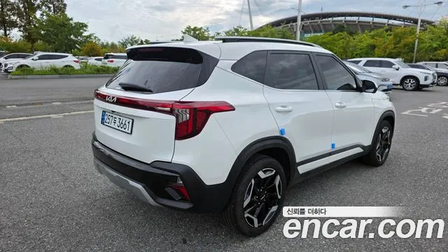 Kia Seltos 2024 thumb 2