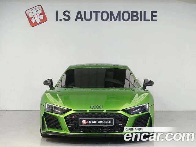 Audi R8 2021 thumb 11