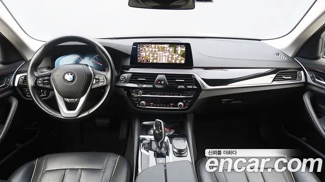 BMW 5 серии 2019 thumb 8
