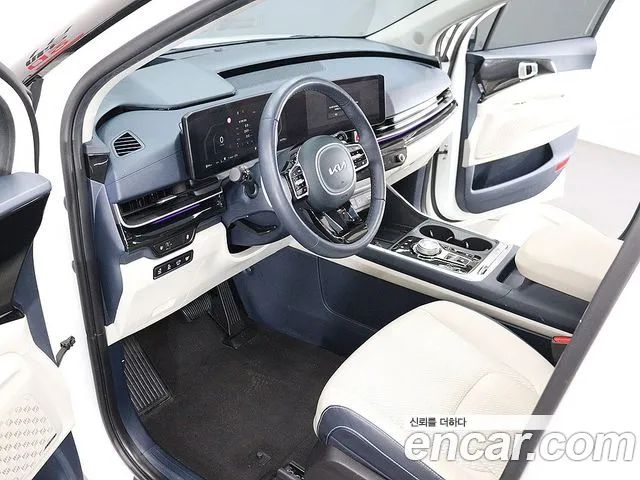 Kia Carnival 2024 thumb 10