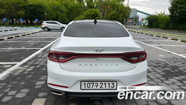 Hyundai Grandeur 2019 thumb 4