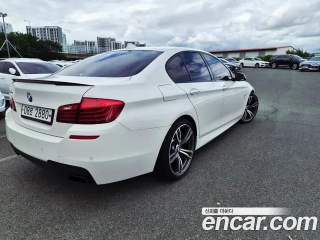 BMW 5 серии 2014 thumb 7