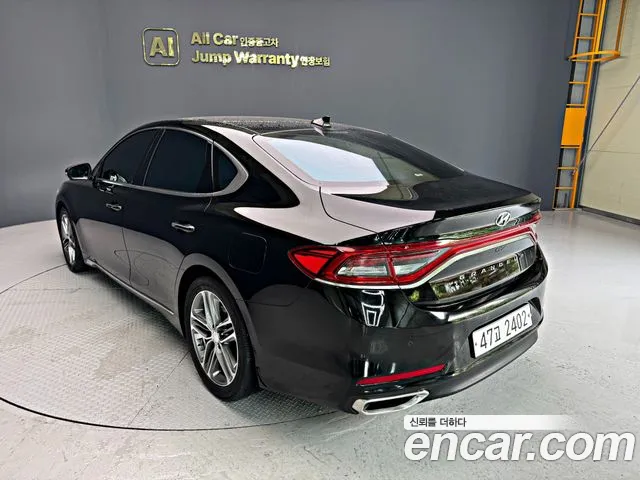 Hyundai Grandeur 2017 thumb 4