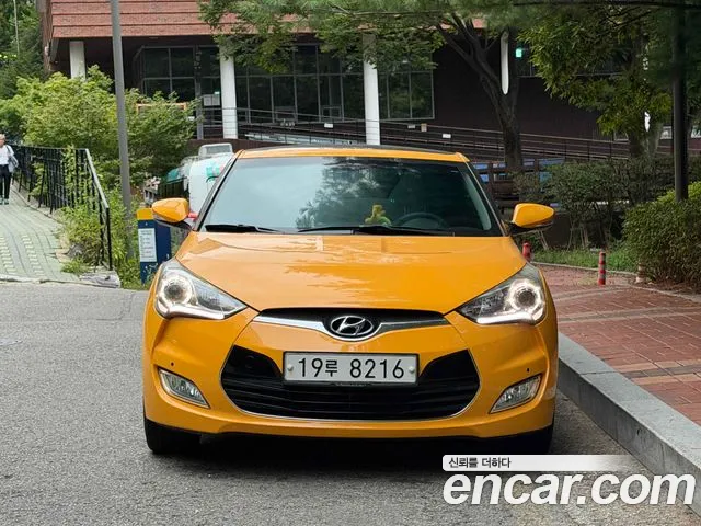Hyundai Veloster 2013 thumb 3