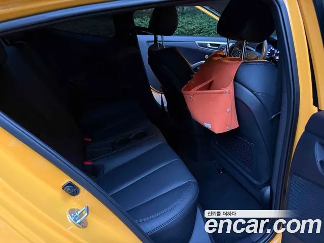 Hyundai Veloster 2013 thumb 12