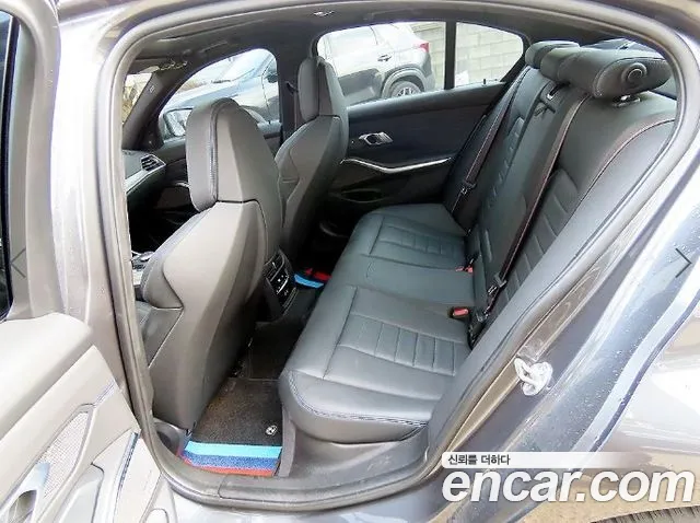 BMW 3 серии 2021 thumb 6