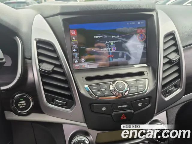 KG_Mobility_Ssangyong KORANDO 2014 thumb 9