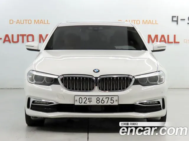 BMW 5 серии 2019 thumb 2