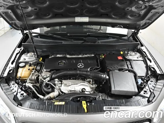 Mercedes-Benz GLB 2020 thumb 6
