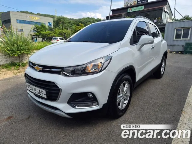 Chevrolet Tracker 2017 thumb 11