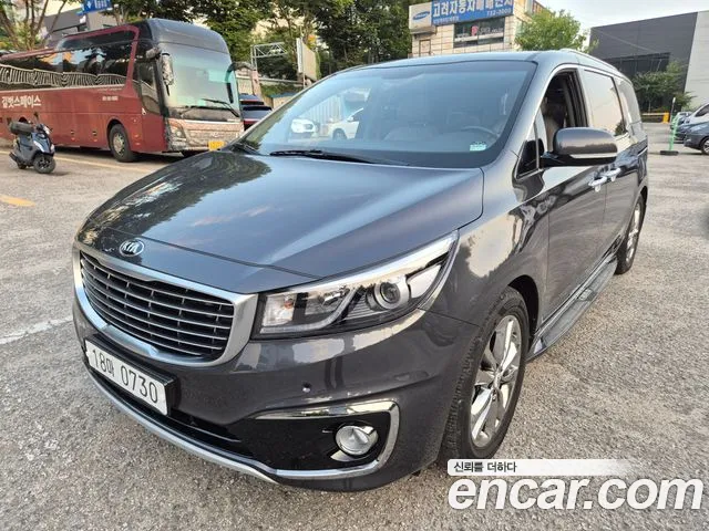Kia Carnival 2015 thumb 3