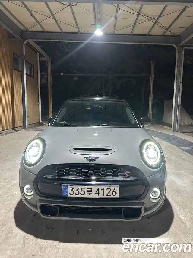 Mini Hatch 2021 thumb 12