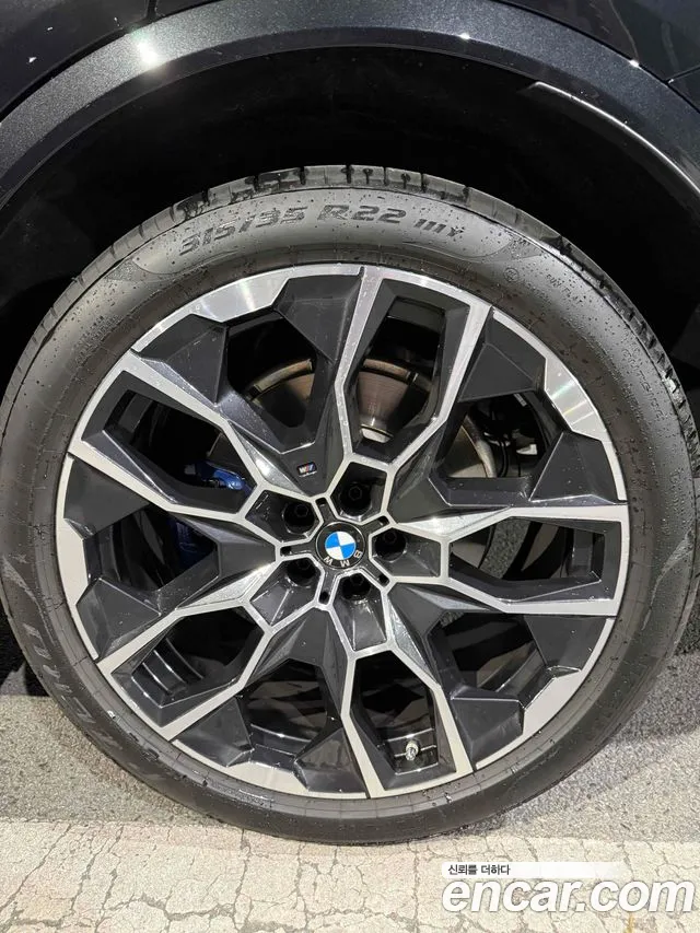 BMW X7 2026 thumb 9