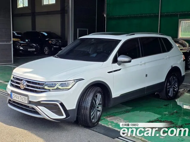 Volkswagen Tiguan 2023 thumb 2