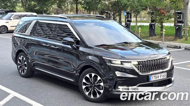 Kia Carnival 2022 thumb 2