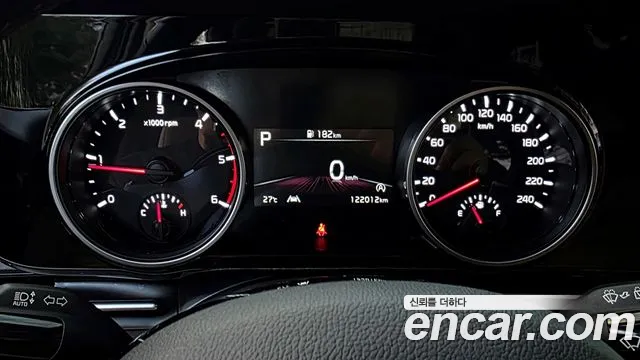 Kia Carnival 2022 thumb 7